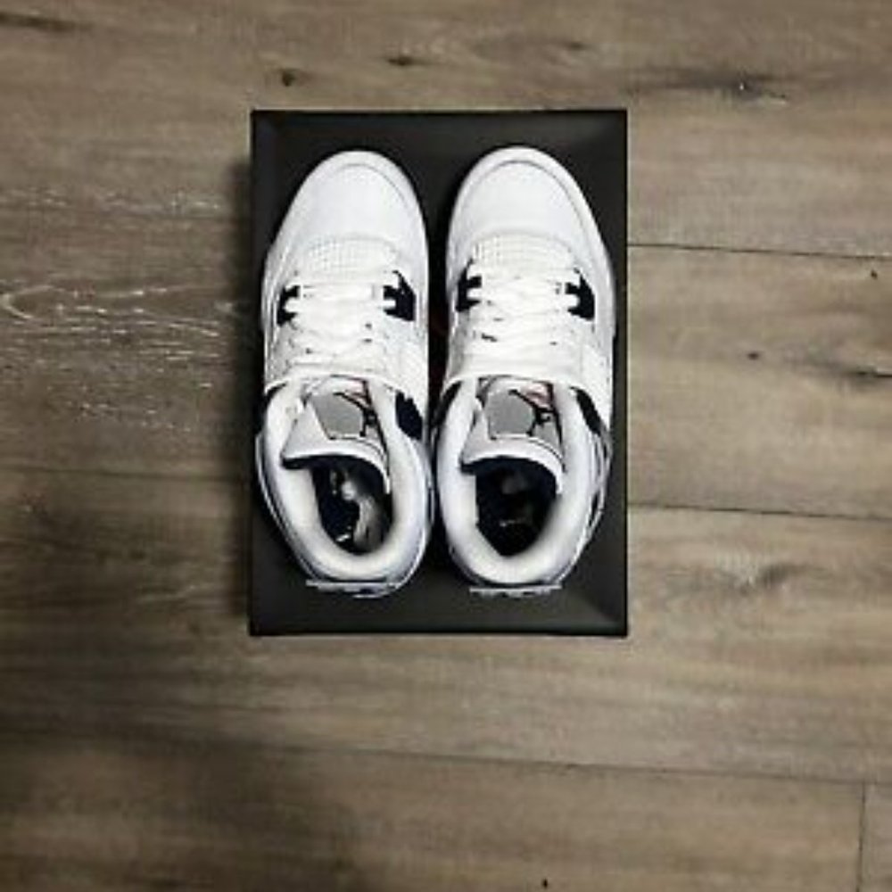 Jordan Retro 4 "Midnight Navy" - Picture 5 of 7